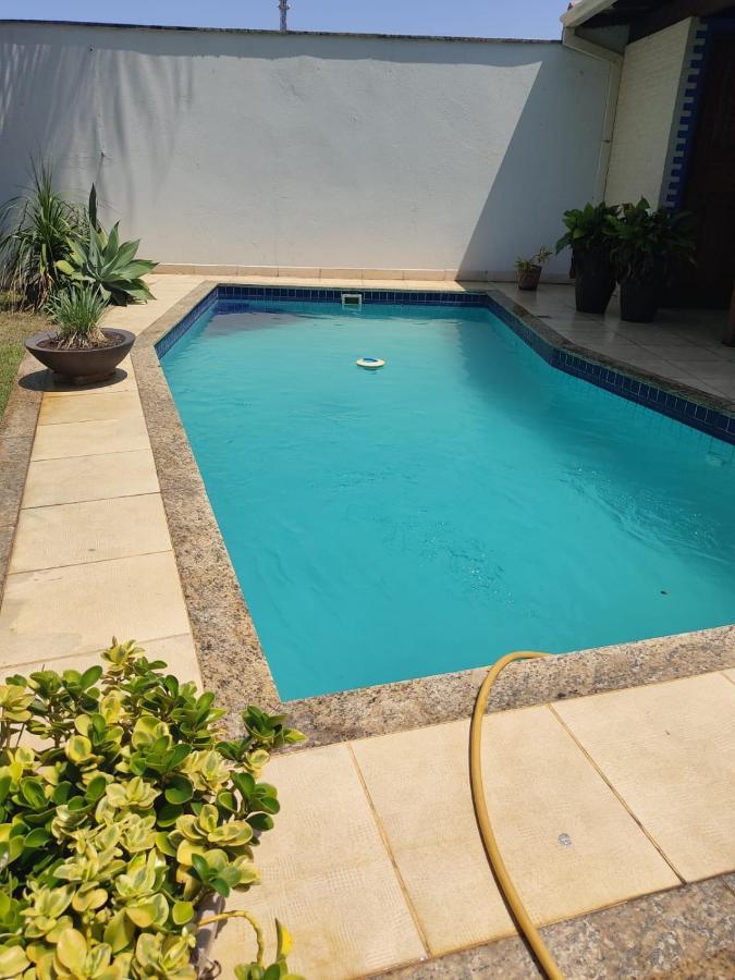 Linda Casa Com Piscina Em Interlagos Vila Velha Es Villa Bagian luar foto