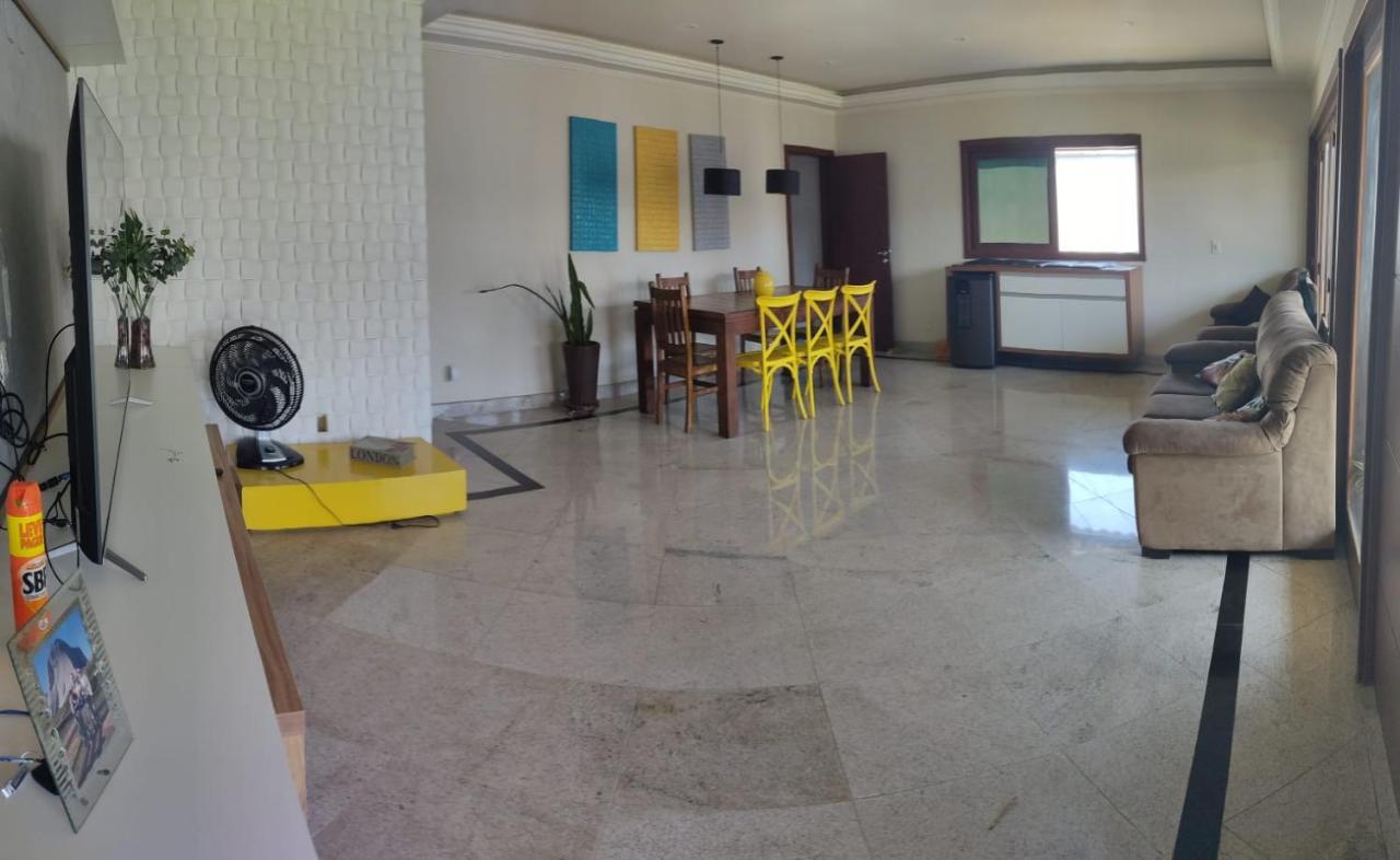 Linda Casa Com Piscina Em Interlagos Vila Velha Es Villa Bagian luar foto