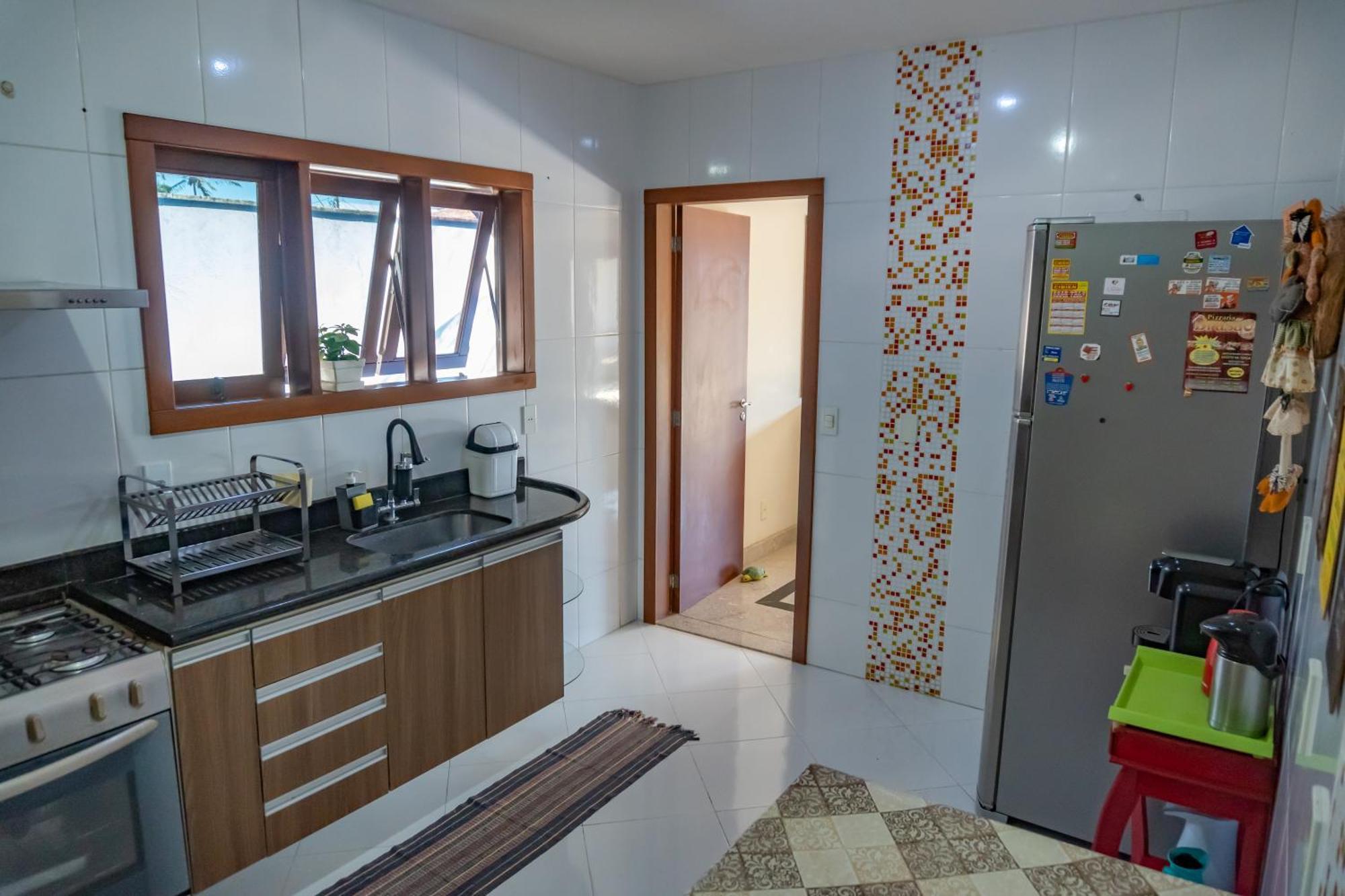 Linda Casa Com Piscina Em Interlagos Vila Velha Es Villa Bagian luar foto