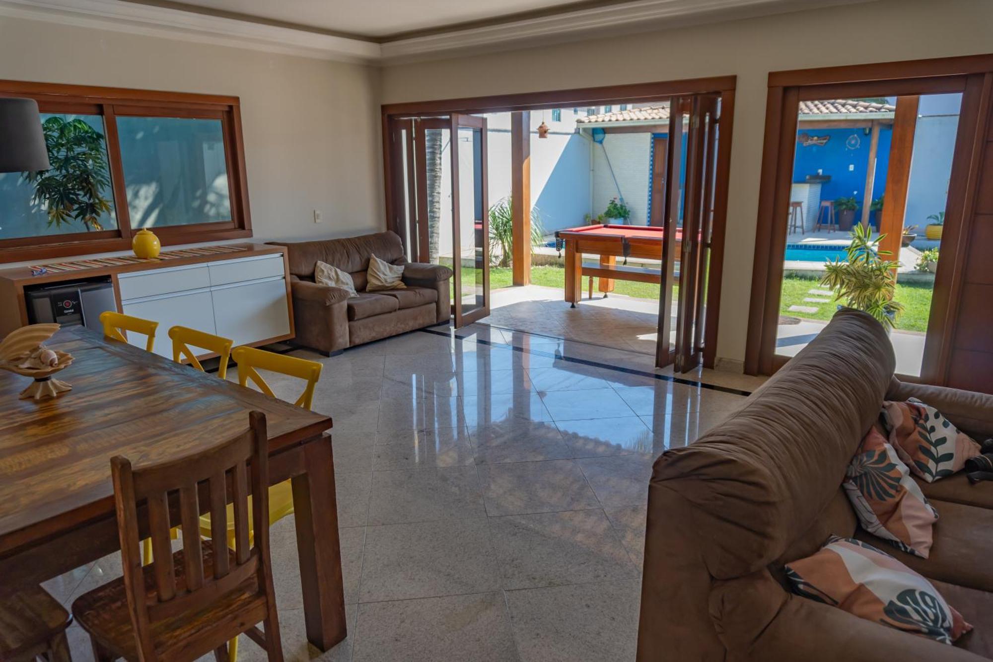 Linda Casa Com Piscina Em Interlagos Vila Velha Es Villa Bagian luar foto