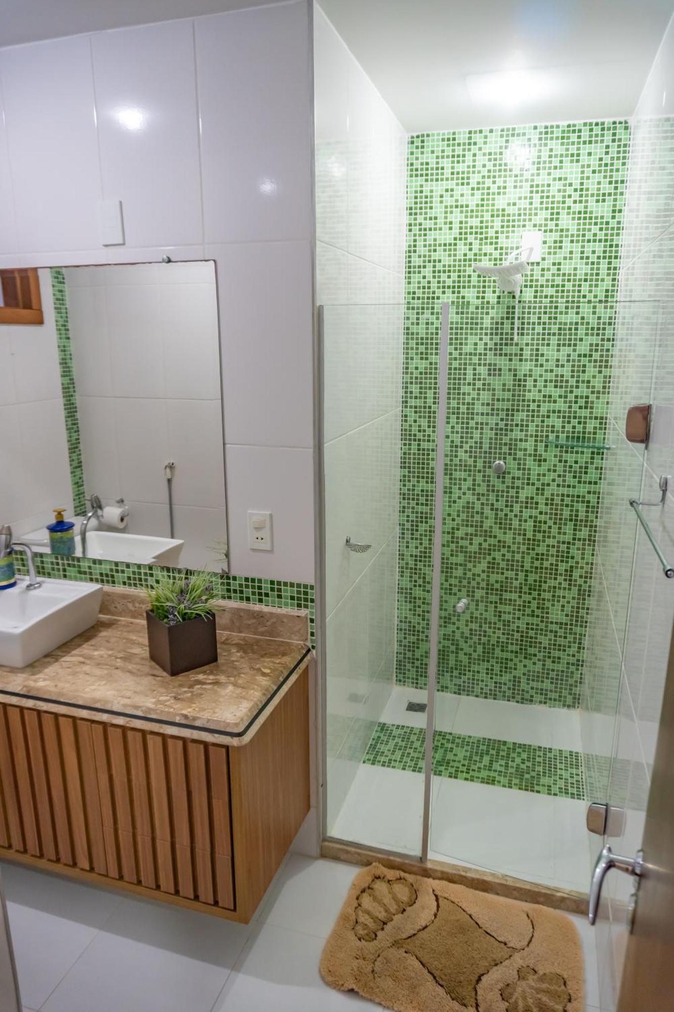 Linda Casa Com Piscina Em Interlagos Vila Velha Es Villa Bagian luar foto