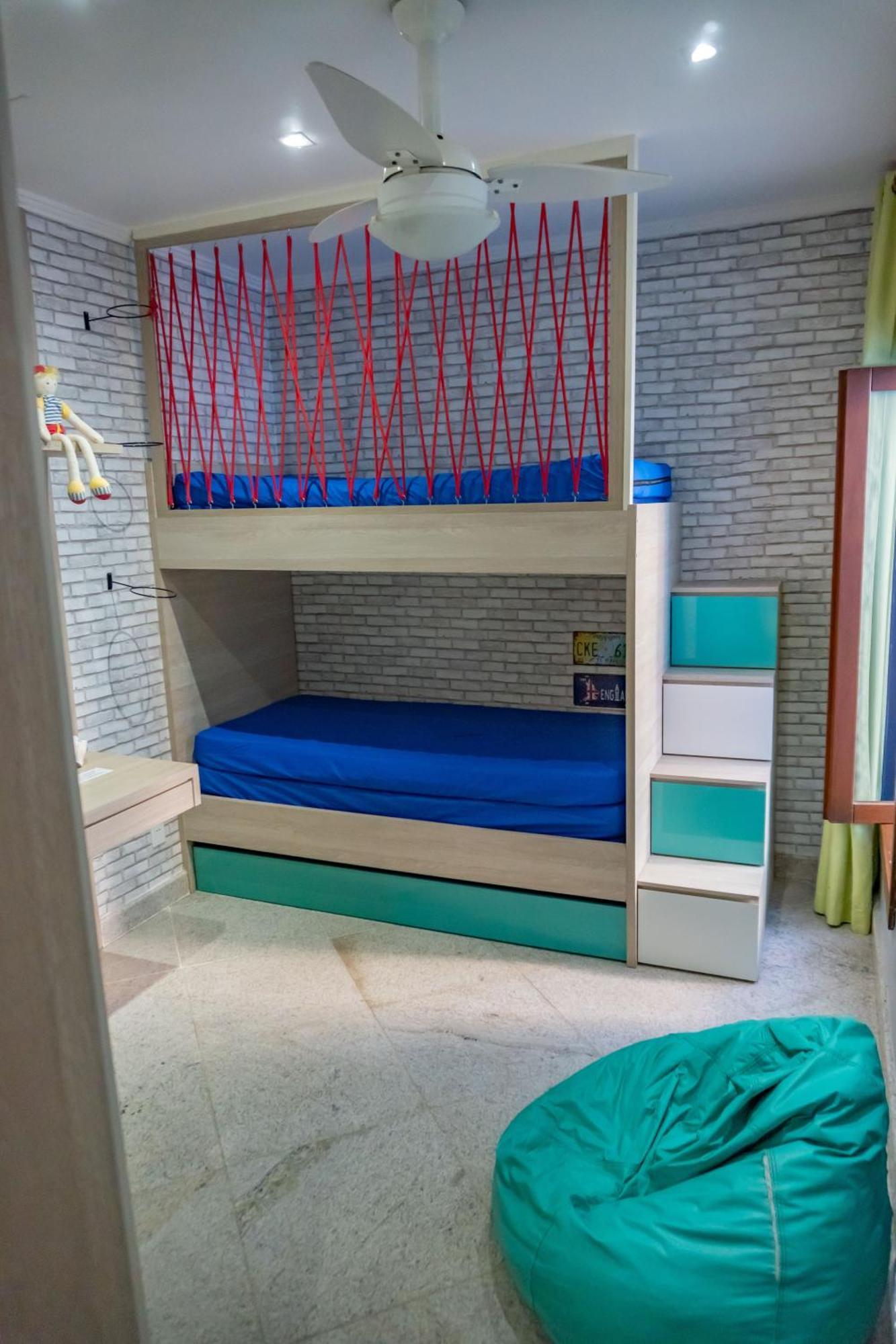 Linda Casa Com Piscina Em Interlagos Vila Velha Es Villa Bagian luar foto